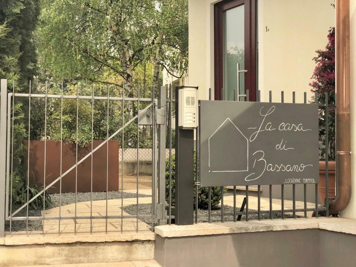 バッサーノ・デル・グラッパLa Casa Di Bassanoアパートメント エクステリア 写真