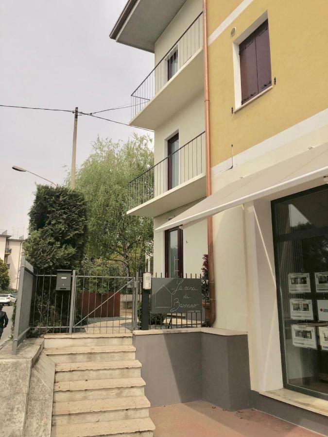 バッサーノ・デル・グラッパLa Casa Di Bassanoアパートメント エクステリア 写真