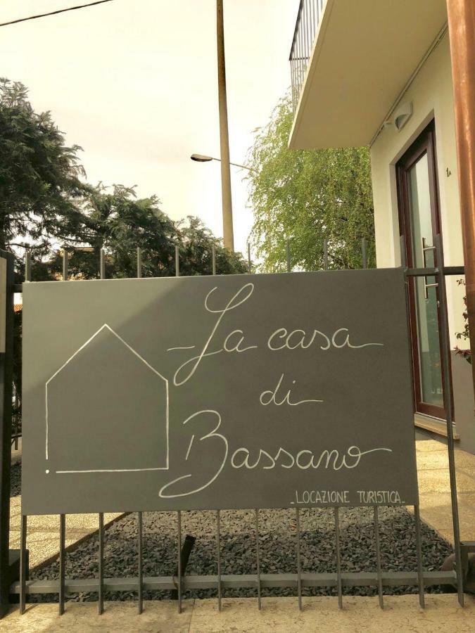 バッサーノ・デル・グラッパLa Casa Di Bassanoアパートメント エクステリア 写真